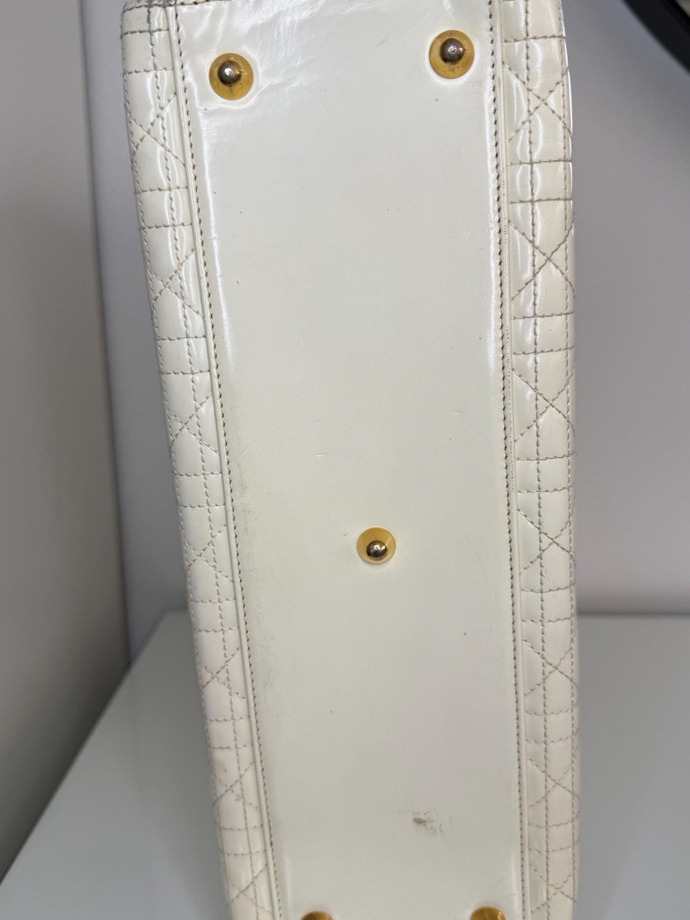 Christian Dior Vintage Lady Dior Large Cream Patent Leather Handbag - Picture 11 of 15